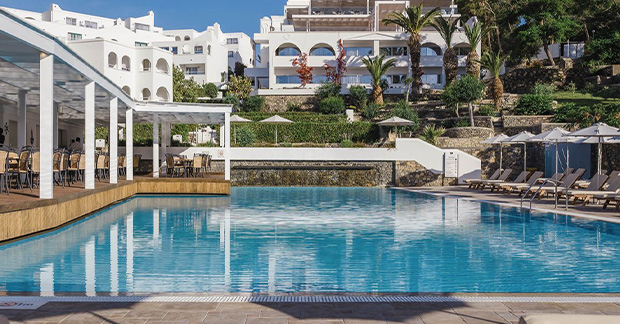 Short breaks pool