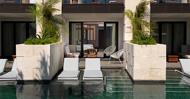 Unico swim up