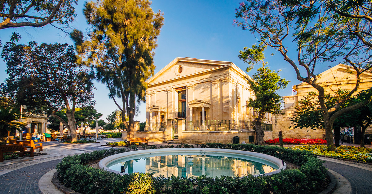 shutterstock-Upper-Barrakka-Gardens,-Valletta